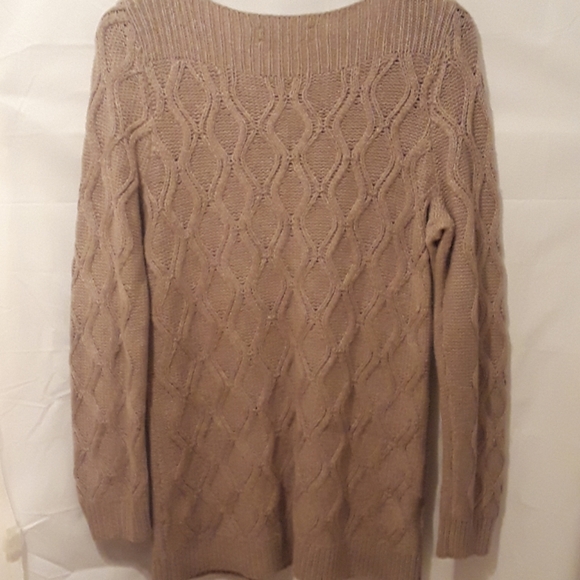 Loft Cable Knit Sweater - Picture 4 of 5